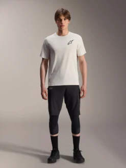A-Aria Astar Trikot