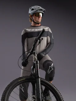A-Dura Race Trikot