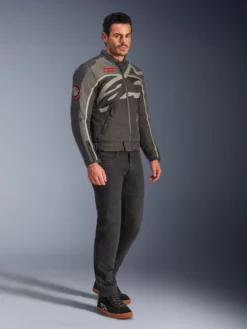 Axton Jacke