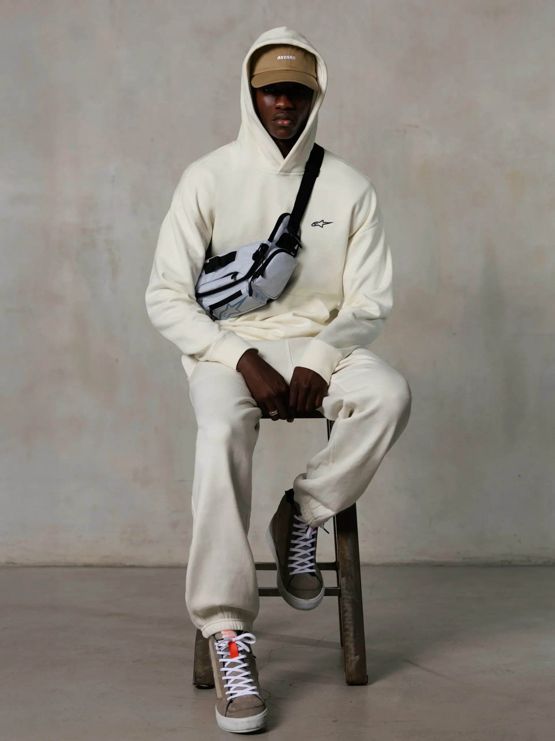 Essentials Ageless Kapuzenpullover