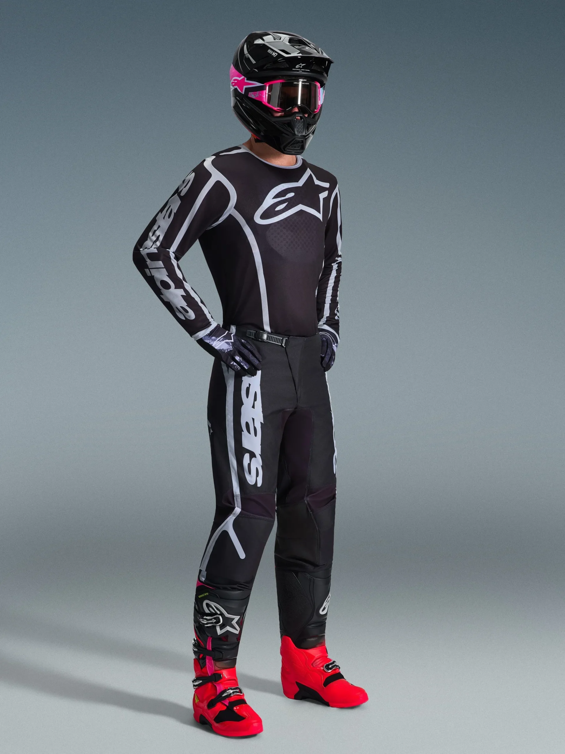 2026 Fluid Apex Bekleidungsset