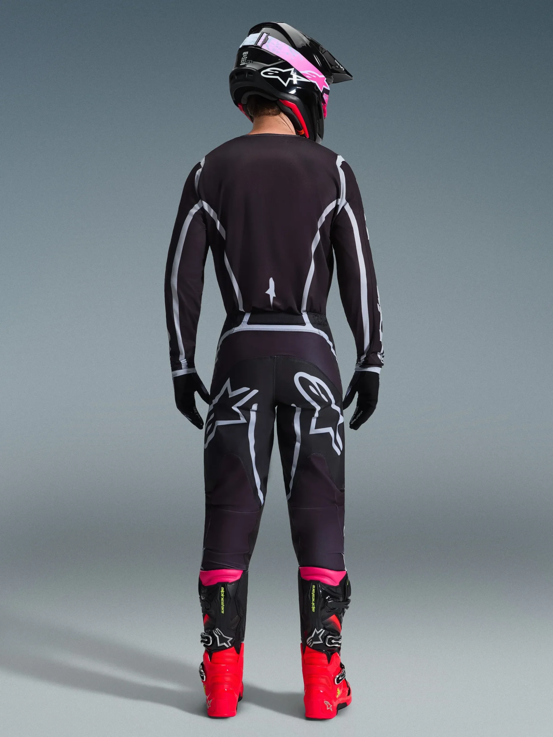 2026 Fluid Apex Bekleidungsset