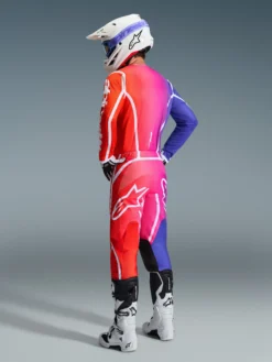 2026 Fluid Apex Bekleidungsset