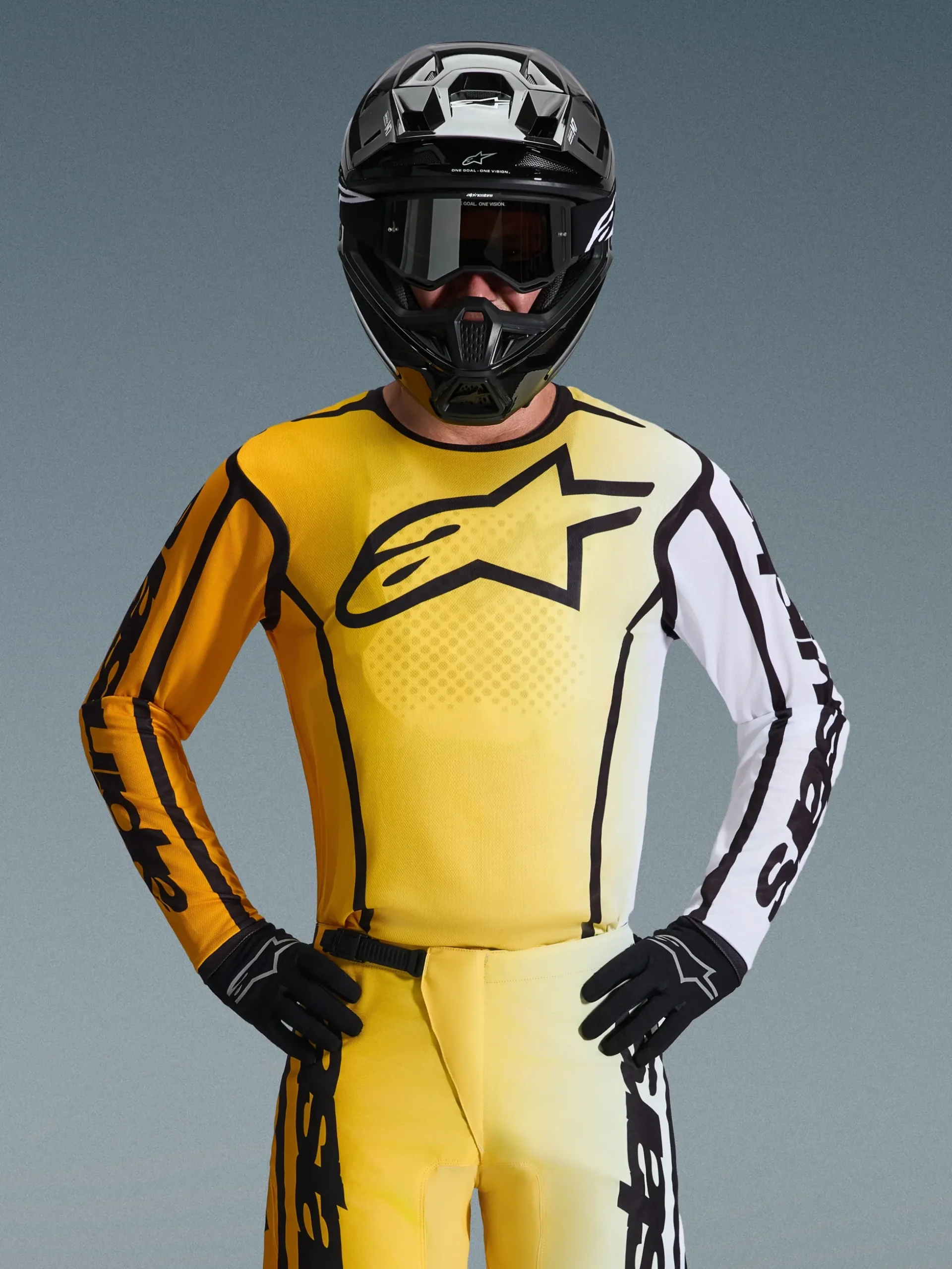 2026 Fluid Apex Bekleidungsset