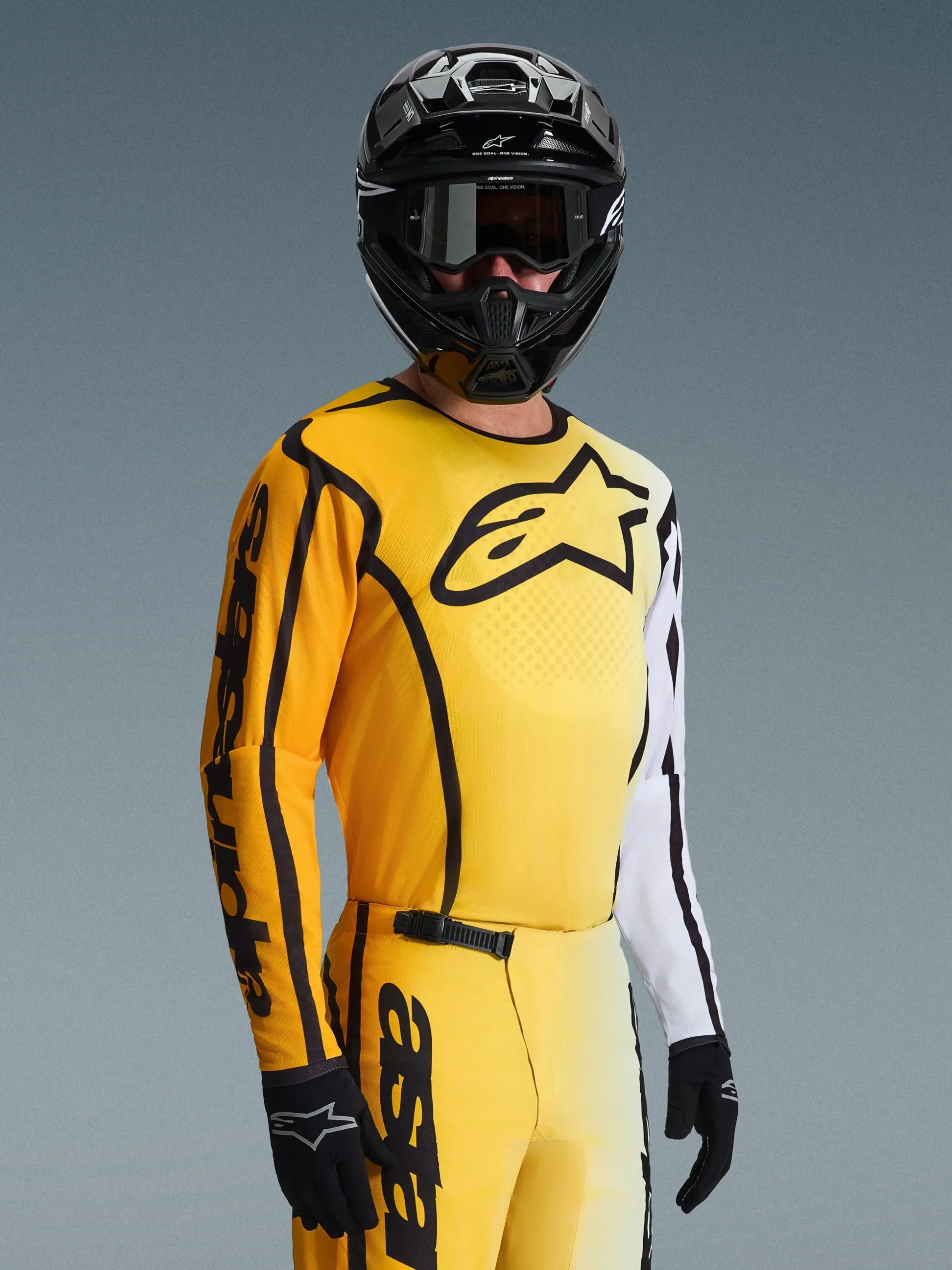 2026 Fluid Apex Bekleidungsset