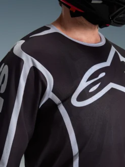 2026 Fluid Apex Trikot