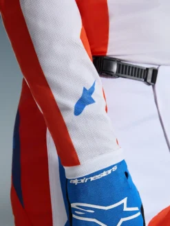 2026 Fluid Grid Trikot