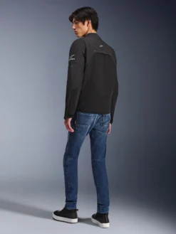 Provoke Jacke