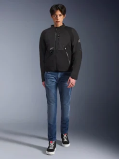 Provoke Jacke