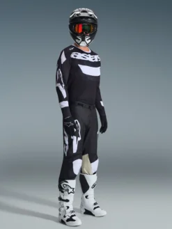 2026 Racer Air Riway Bekleidungsset