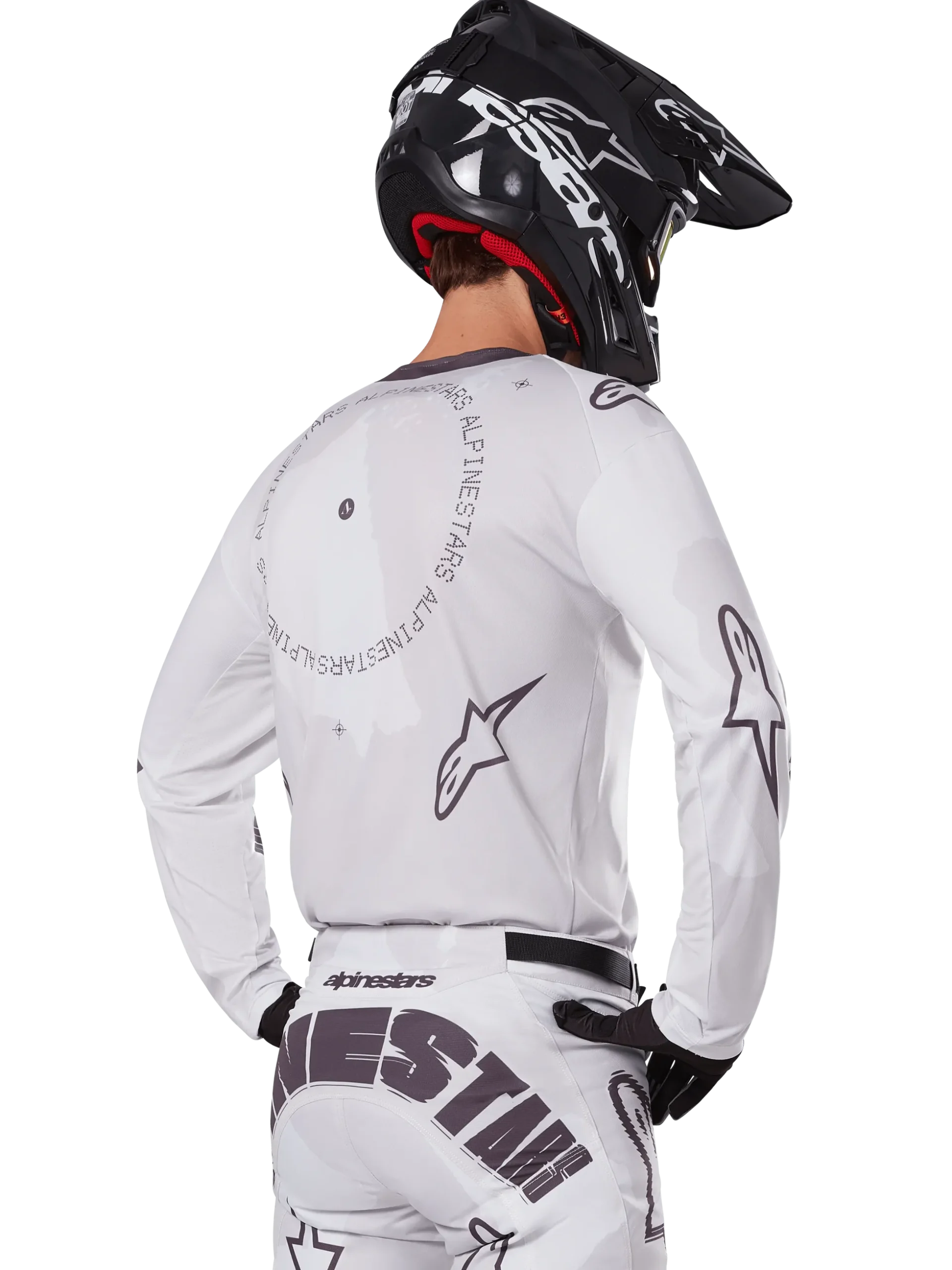2025 Racer Hollow Bekleidungsset
