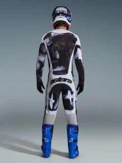 2026 Racer Lahnd Bekleidungsset