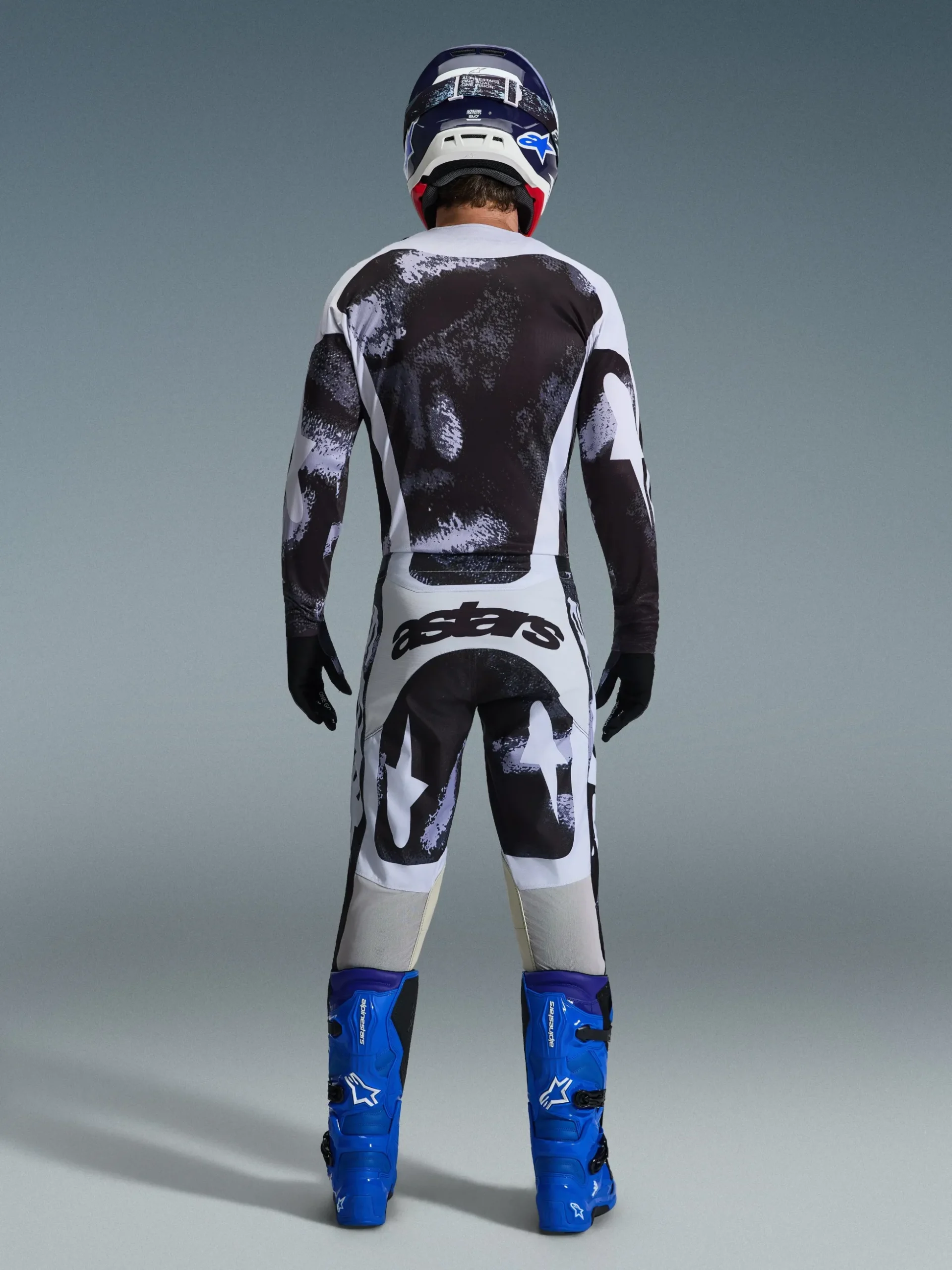 2026 Racer Lahnd Bekleidungsset