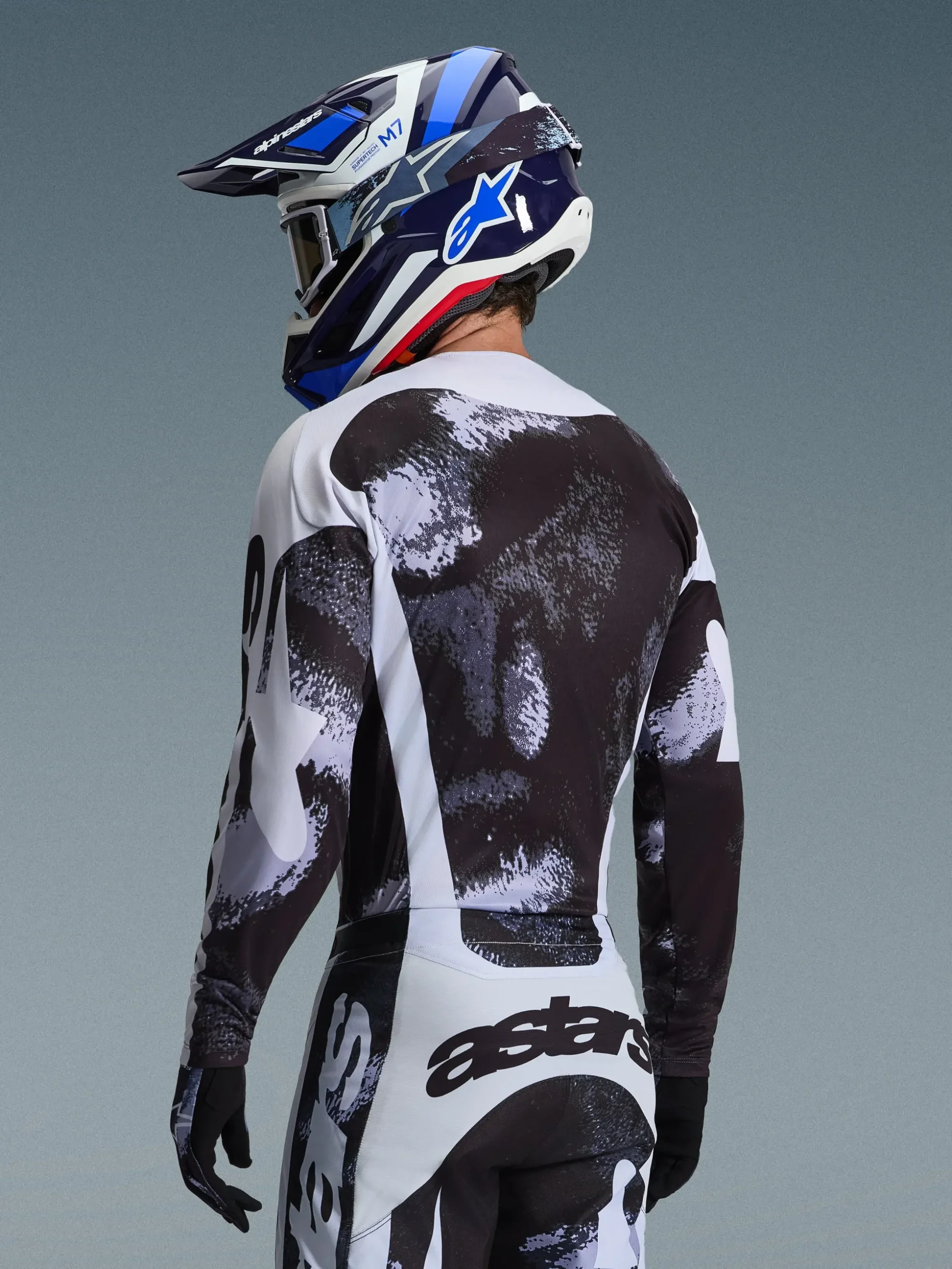 2026 Racer Lahnd Bekleidungsset