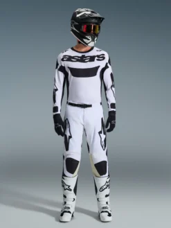 2026 Racer Riway Bekleidungsset