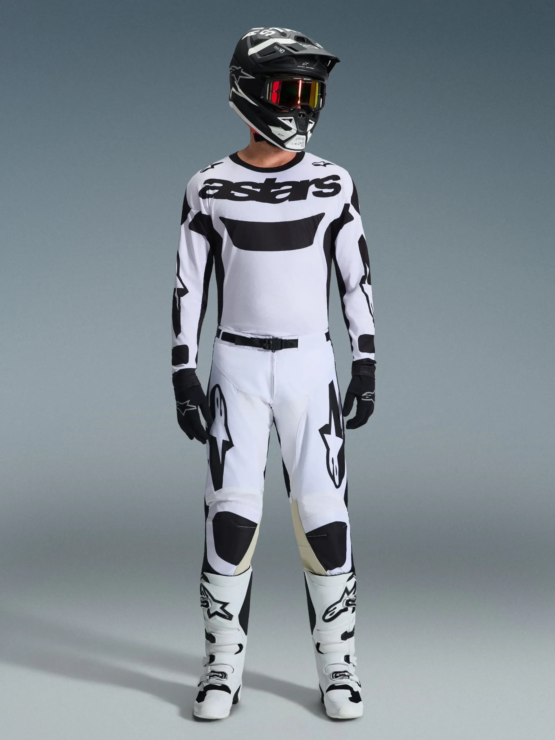 2026 Racer Riway Bekleidungsset