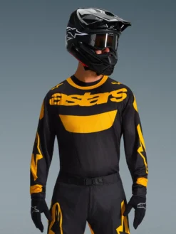 2026 Racer Riway Bekleidungsset
