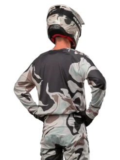 2024 Racer Tactical Trikot