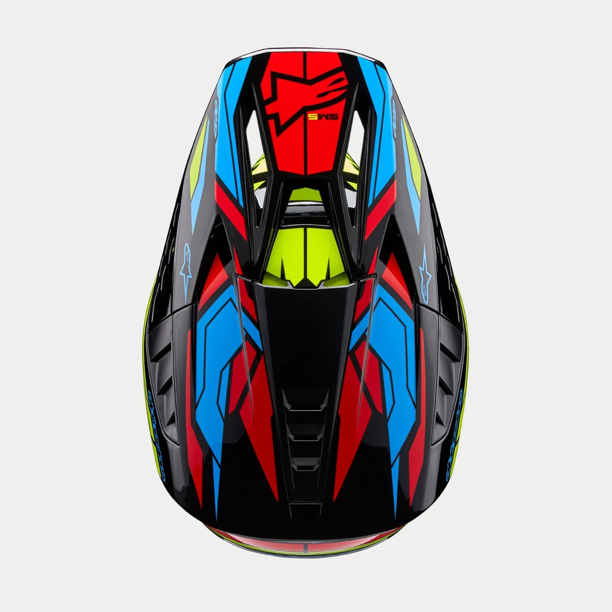 S-M5 Helm Action 2 ECE 22.06