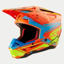 S-M5 Helm Action 2 ECE 22.06