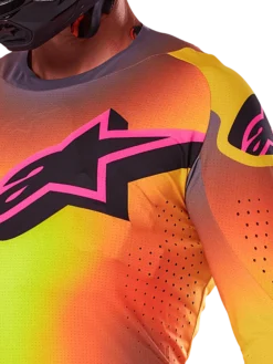 Supertech Bekleidungsset Lipan 2025